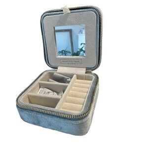 Velvet Travel Size Jewelry Box
